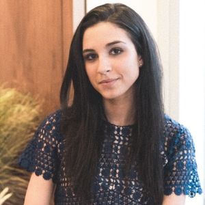 Meet your Posher, Eva